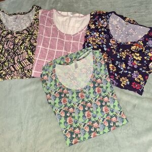 LuLaRoe Simply Comfortable Perfect T Shirt Bundle. Size XXS NWOT